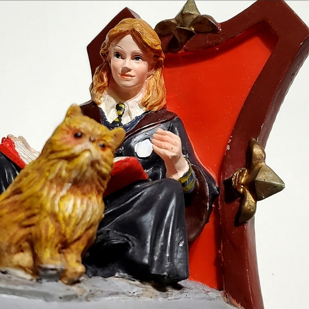 Harry Potter & The Prisoner of Azkaban Bookends Featuring Harry & Hermion